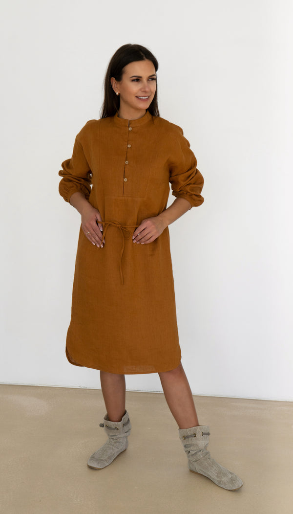 Plus size linen dress with tie